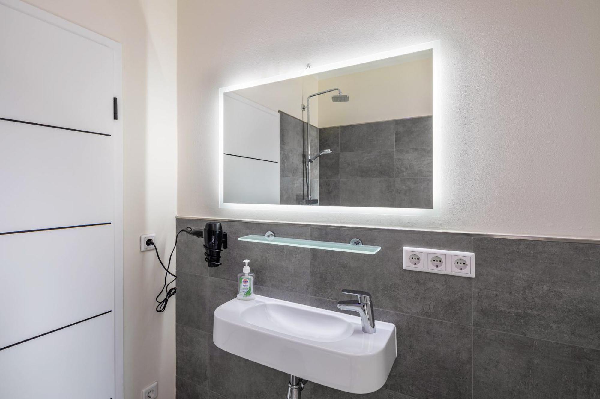 Residenz Unter Der Birke - Esche Apartment Eisenach Luaran gambar